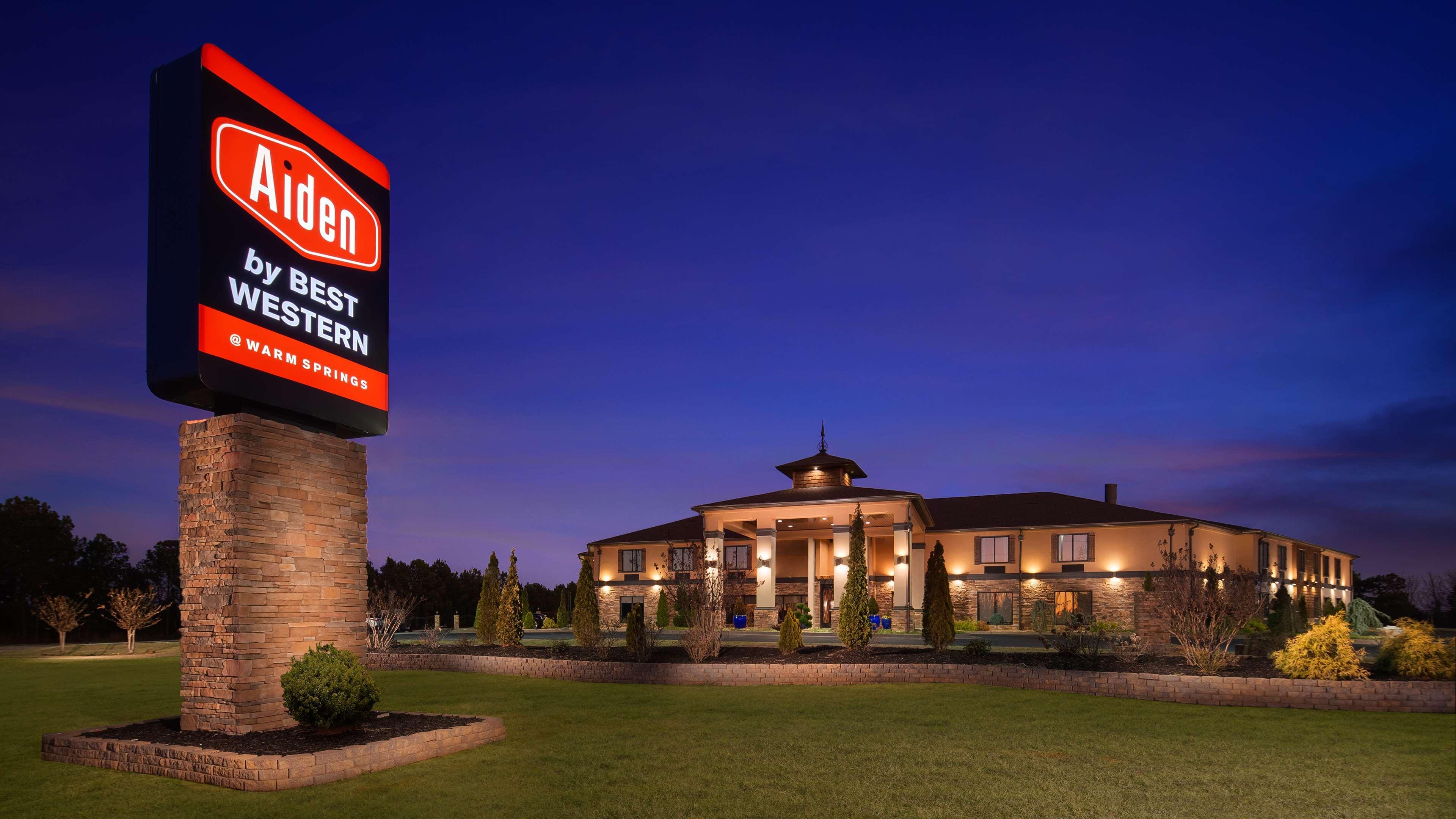 Best Western Warm Springs Hotel And Event Center Exteriör bild